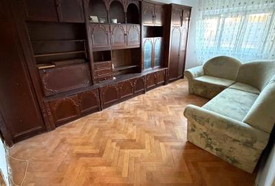 Apartament cu 3 camere decomandat, mobilat în Lipovei - 2