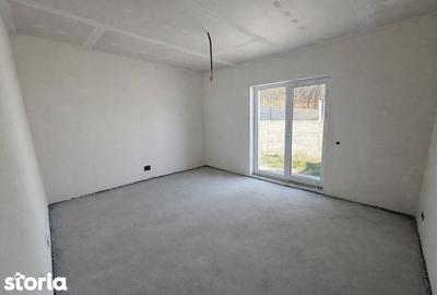 Casă cu 4 camere cu Teren 520 Mp în Baciu - 10
