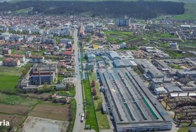Teren de 25098 mp, în Central - 2