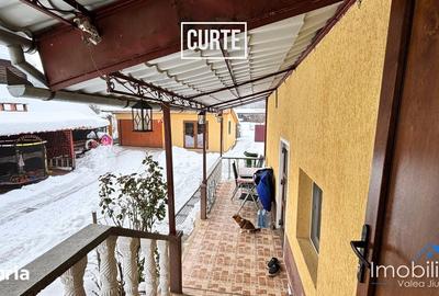 Casă cu 4 camere cu Teren 662 Mp în Sântămăria-Orlea - 8