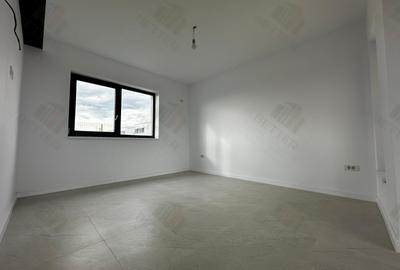 Casa Individuala 4 Camere - 2 Bai / Gata de Mutare - 6