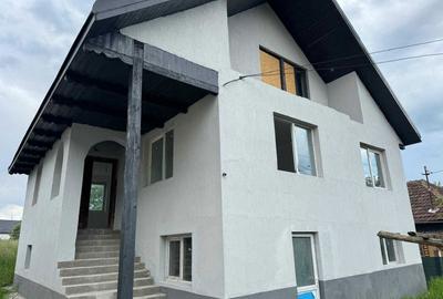 Casă cu 4 camere în Vad - 3