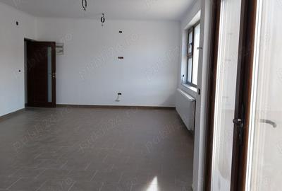 Spațiu comercial, de 80 mp, în Beiuș - 4