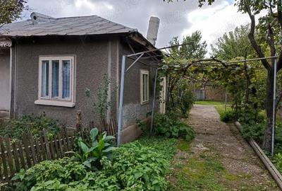 Casă cu 4 camere în Tudor Vladimirescu - 2