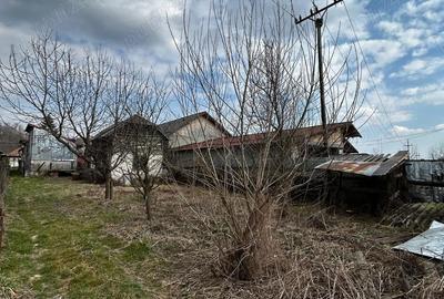 Casă cu 2 camere cu Teren 2400 Mp în Exterior Vest - 2