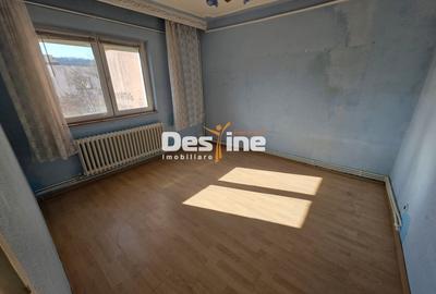 Apartament cu 2 camere decomandat în Mircea cel Bătrân - 3