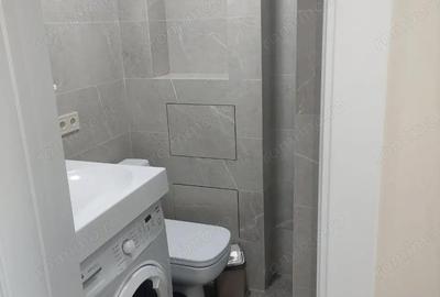 Garsonieră decomandată în Lipovei