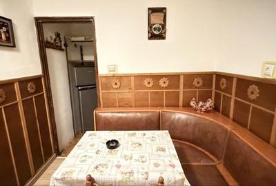 Apartament cu 3 camere decomandat în Central - 2