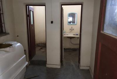 Spațiu industrial, de 277 mp, în Vest - 6