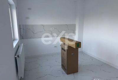 Apartament cu 4 camere decomandat în Central - 5