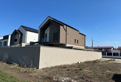 Teren Construcții intravilan de 23213 mp, în Central