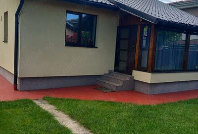 Casă cu 3 camere în Dumbrăvița - 4
