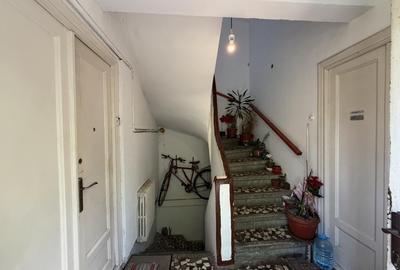 Apartament cu 2 camere semidecomandat, mobilat în 1 Mai - 7