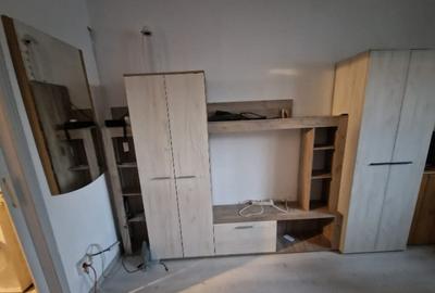 Garsoniera - Parter Zona Burdujeni - 4