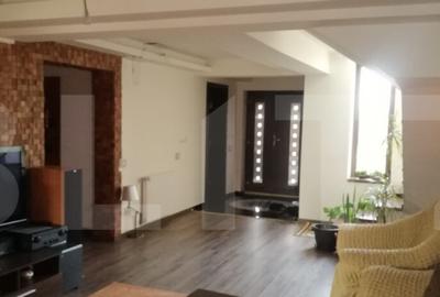 Casă cu 5 camere cu Teren 780 Mp în Șag