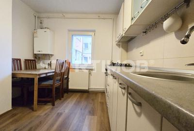 Apartament cu 3 camere decomandat în Răcădău - 47