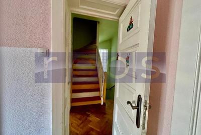 VANZARE VILA INTERBELICA VATRA LUMINOASA NECESITA RENOVARE CURTE PROPRIE - 8