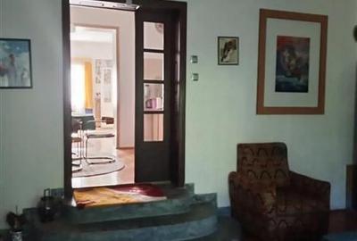 De vanzare casa mare , zona Brancoveanu, suprafata utile 350 mp - 2