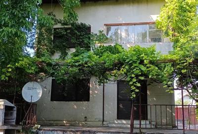 Casă cu Teren 1300 Mp în Ștefăneștii de Jos - 2