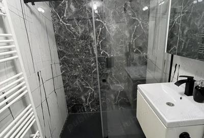 Apartament cu 3 camere decomandat în Cetate - 2