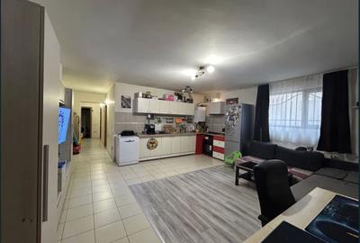 De vanzare Apartament 3 camere Sos. Chitilei - 2