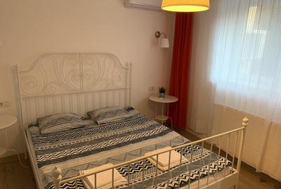 Studio cochet, Calea Calarasi - 3