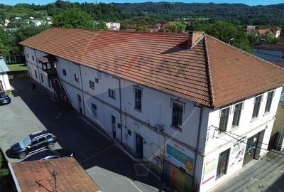 Birou, de 200 mp, în Central - 10