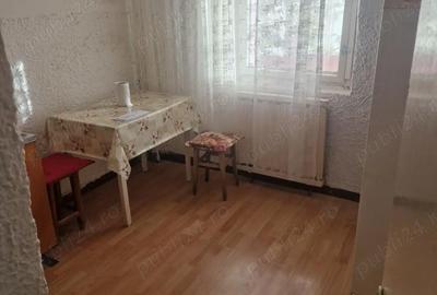 Apartament cu 2 camere decomandat în E3 - 2
