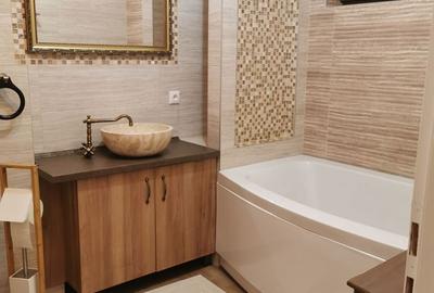 Apartament cu 4 camere în Central - 8