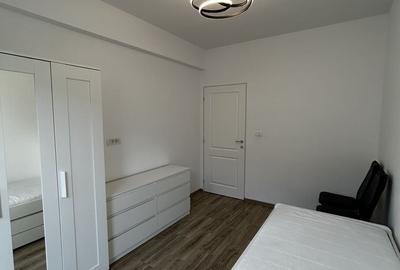 Apartament cu 3 camere semidecomandat, mobilat în Alfa - 18