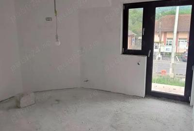 Casă cu 5 camere în Berislăvești - 7