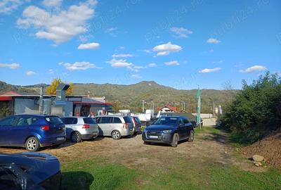 Teren de 2800 mp, în Central - 7