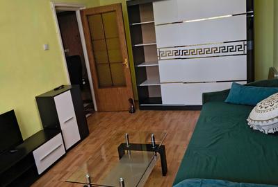Apartament cu 2 camere decomandat în Central - 2
