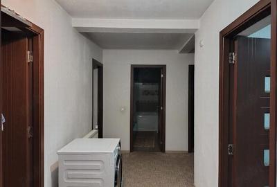 Casă cu Teren 481 Mp în Malu Mare - 2