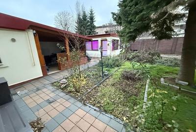 De inchiriat Casa / Vila 7 camere + curte zona Vatra Luminoasa - 19