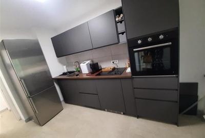 Apartament cu 3 camere semidecomandat, mobilat în Calea Călărașilor - 10
