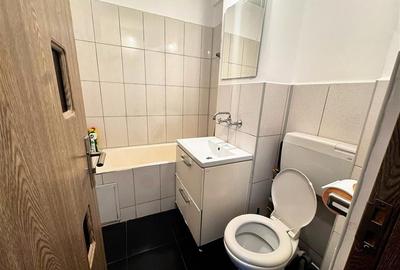 Apartament 3 camere de vânzare în Ploiesti, zona Andrei Muresanu  54 - 11