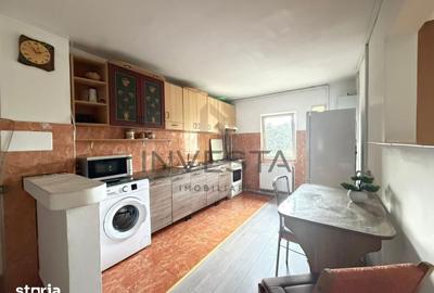 Apartament cu 4 camere decomandat, mobilat în Zorilor