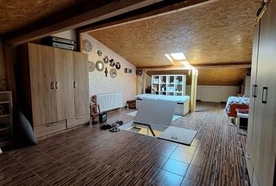 Casă cu 3 camere cu Canalizare în Militari - 8