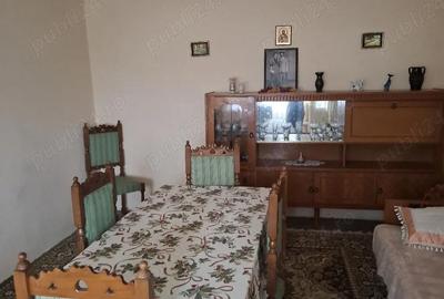 Casă cu 4 camere cu Teren 1607 Mp în Stoenești - 4