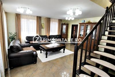 Casa 5 camere, 250 mp,3 băi,2.500mp teren,  0% comision
