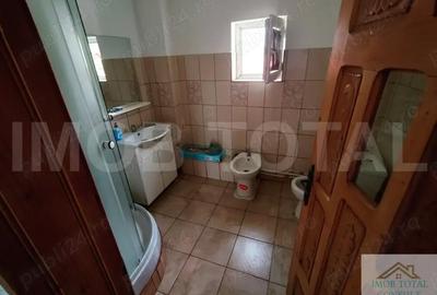 Casă cu 6 camere în Central - 7
