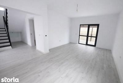 Casă cu 5 camere cu Teren 500 Mp în Podu Roș - 7