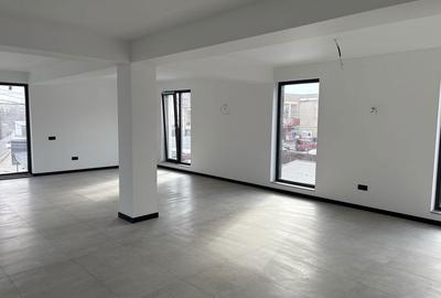 Spațiu comercial, de 220 mp, în Ultracentral - 3