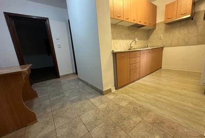 Apartament 1 camera decomandat parter cu balcon amenajat centrala Aradului - 2