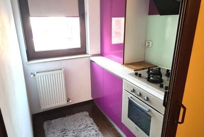 Apartament 2 camere de închiriat – Trocadero, bloc nou, lift - 4