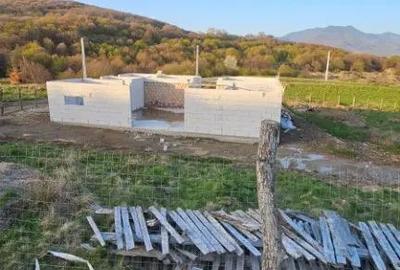 Casă cu 4 camere cu Teren 900 Mp în Dumbrava (Livezile) - 4