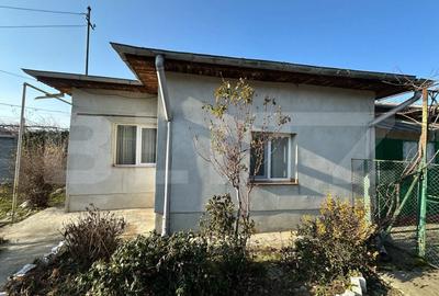 Casă cu Teren 350 Mp în Central - 3