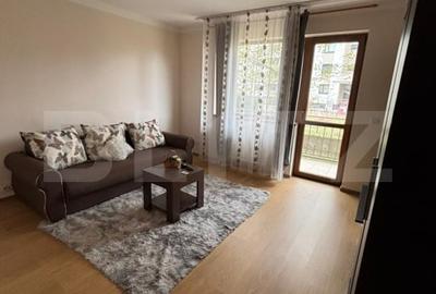 Garsoniera decomandata, mobilata si utilata – zona Tractorul - 1