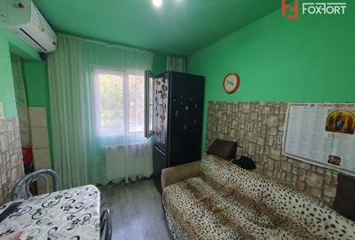 Apartament cu 4 camere decomandat, mobilat în Dacia - 15